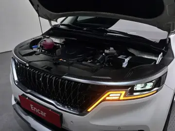 2021 Kia Carnival с пробегом 72 075 км
