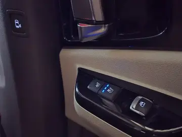 2021 Kia Carnival с пробегом 145 547 км