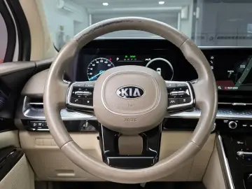2021 Kia Carnival с пробегом 72 075 км