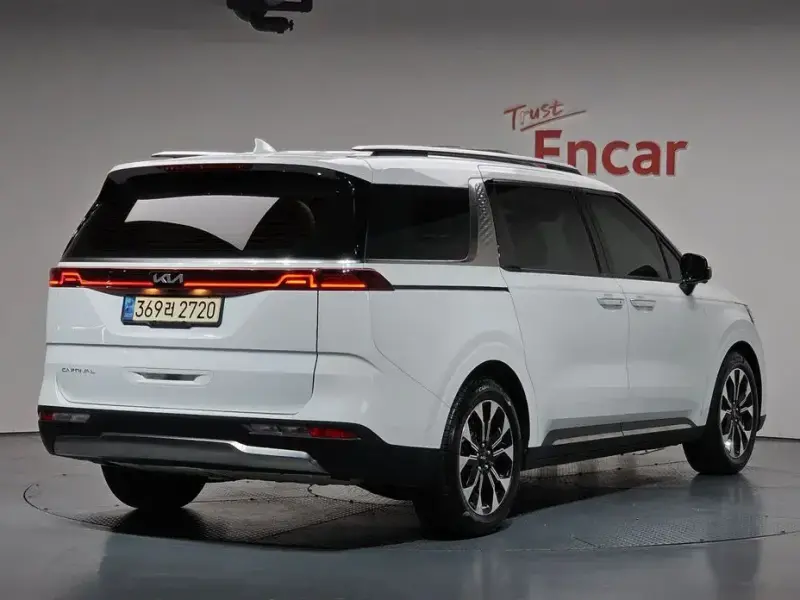 2021 Kia Carnival с пробегом 69 855 км