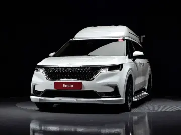 2023 Kia Carnival с пробегом 19 938 км