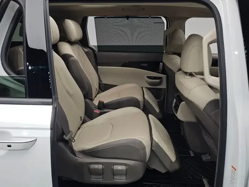 2021 Kia Carnival с пробегом 69 855 км