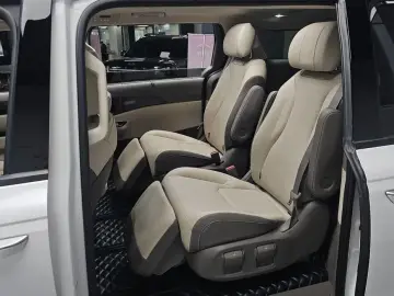 2021 Kia Carnival с пробегом 69 855 км