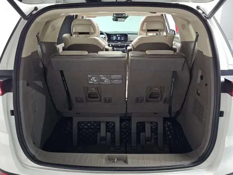2021 Kia Carnival с пробегом 69 855 км