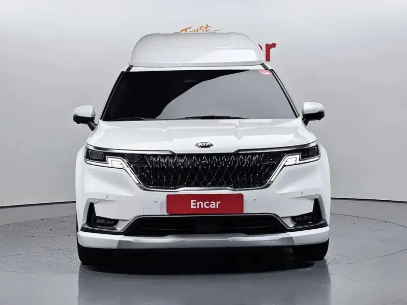 2021 Kia Carnival с пробегом 70 095 км
