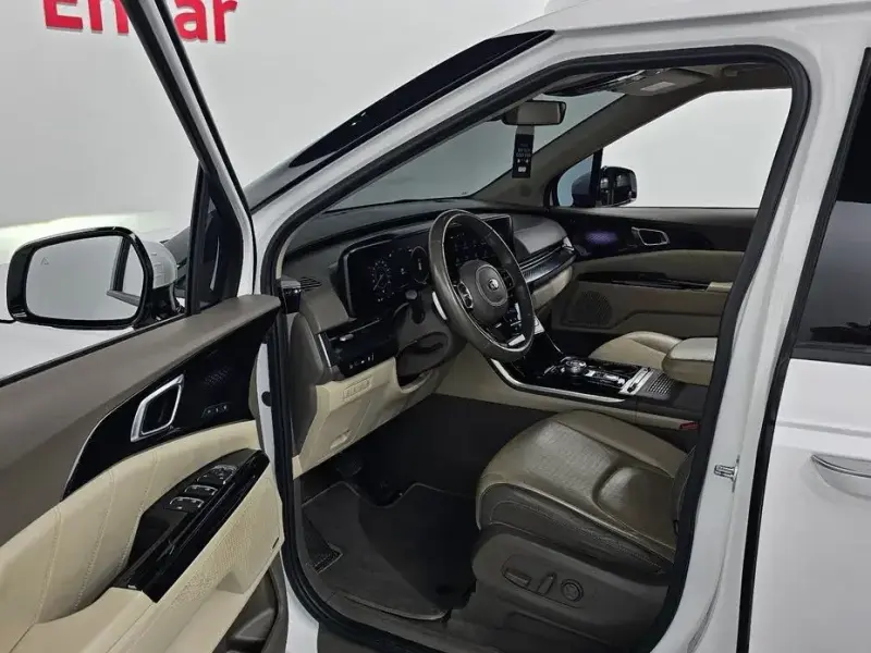 2021 Kia Carnival с пробегом 70 095 км