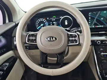 2021 Kia Carnival с пробегом 60 045 км