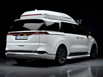 2022 Kia Carnival с пробегом 63 359 км