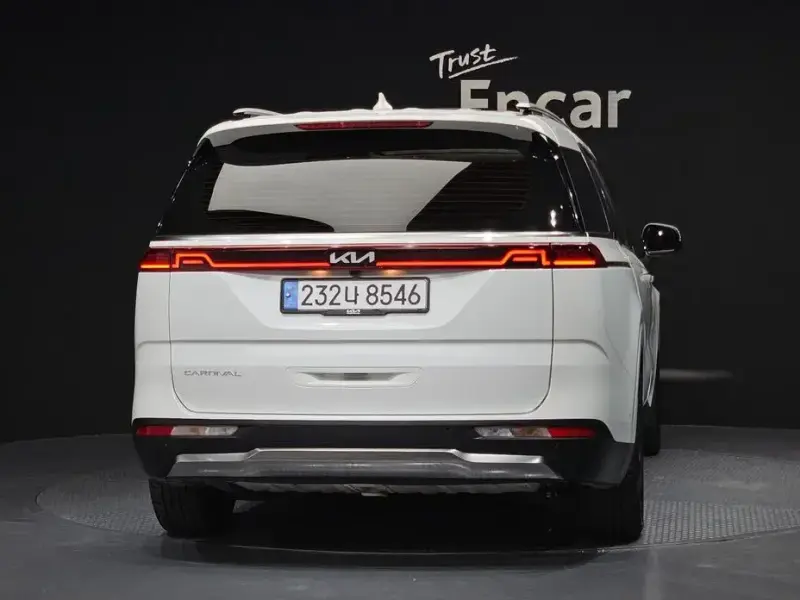 2021 Kia Carnival с пробегом 92 000 км