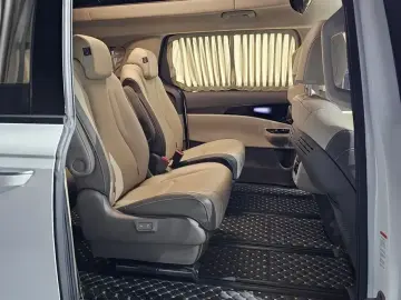 2022 Kia Carnival с пробегом 63 359 км