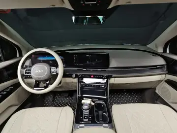 2021 Kia Carnival с пробегом 92 000 км
