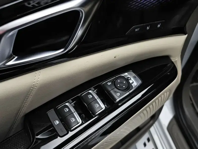 2022 Kia Carnival с пробегом 63 359 км