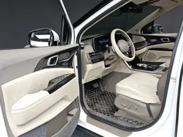 2021 Kia Carnival с пробегом 92 000 км
