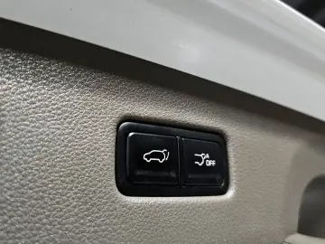 2021 Kia Carnival с пробегом 92 000 км