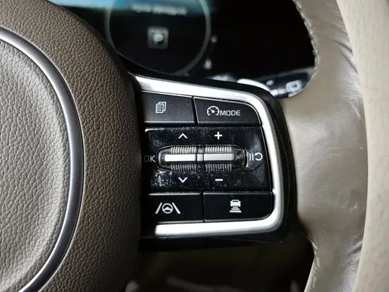 2021 Kia Carnival с пробегом 92 000 км