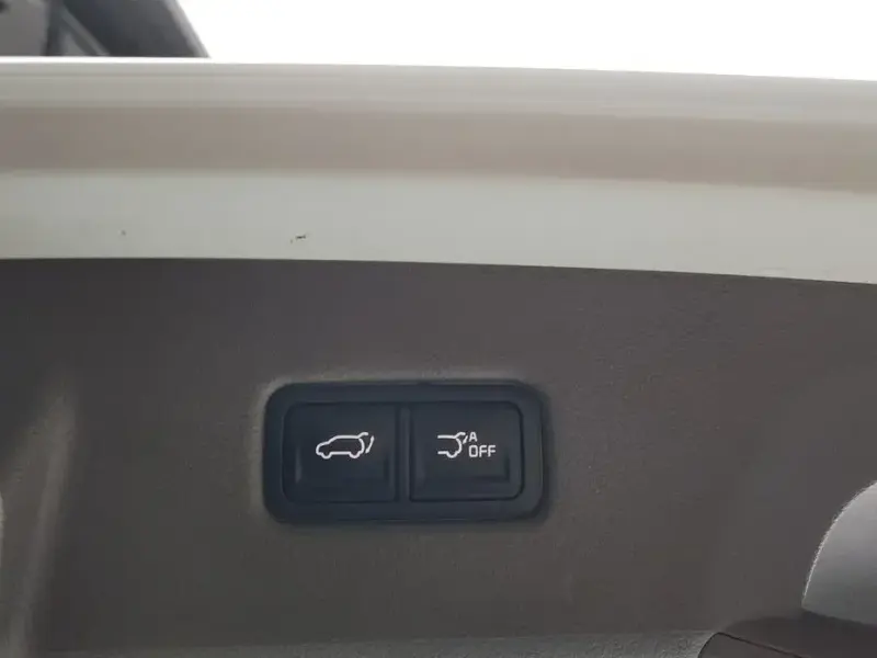 2021 Kia Carnival с пробегом 92 570 км