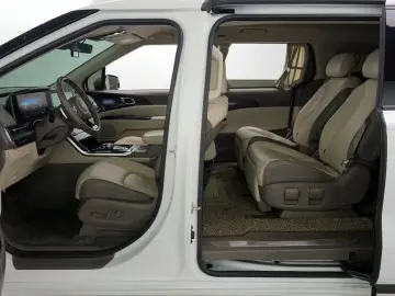 2022 Kia Carnival с пробегом 145 047 км