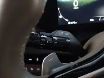 2021 Kia Carnival с пробегом 92 570 км