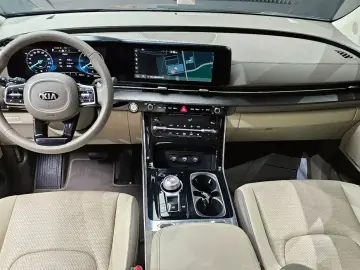 2021 Kia Carnival с пробегом 68 866 км