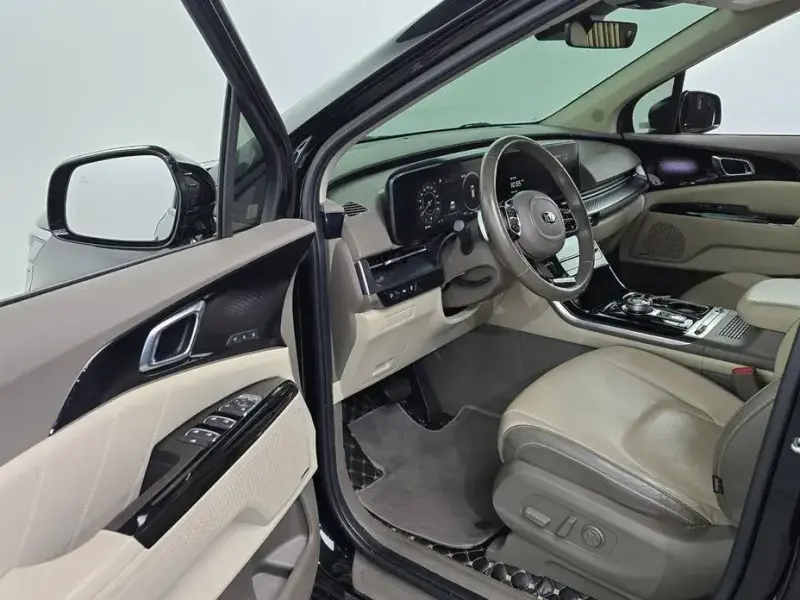 2021 Kia Carnival с пробегом 145 824 км