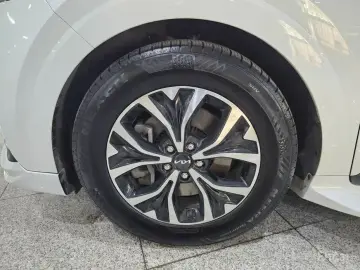 2021 Kia Carnival с пробегом 129 058 км
