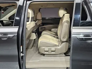 2021 Kia Carnival с пробегом 68 866 км