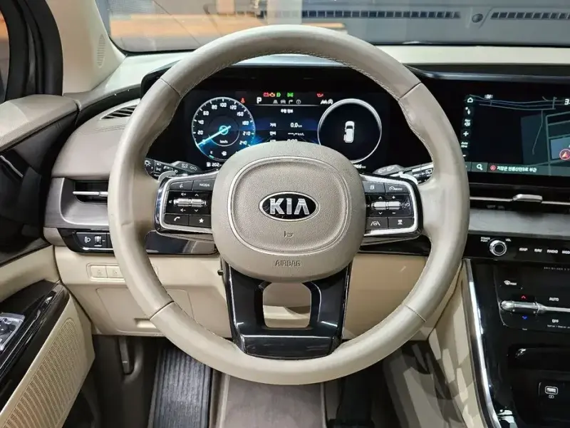 2021 Kia Carnival с пробегом 68 866 км