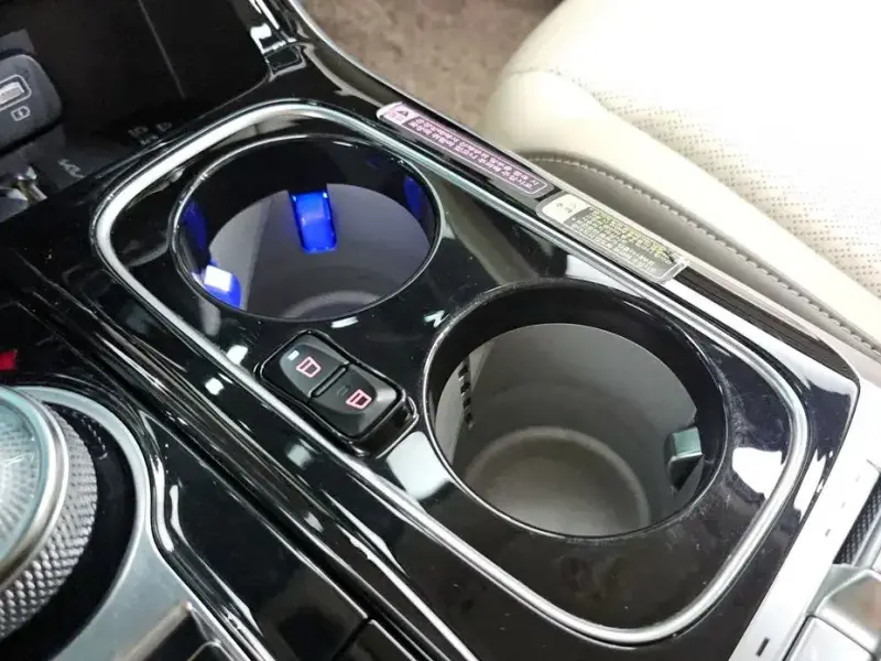2022 Kia Carnival с пробегом 145 047 км
