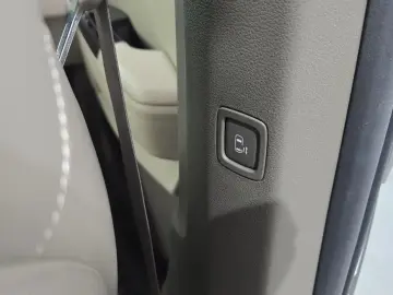 2021 Kia Carnival с пробегом 145 824 км