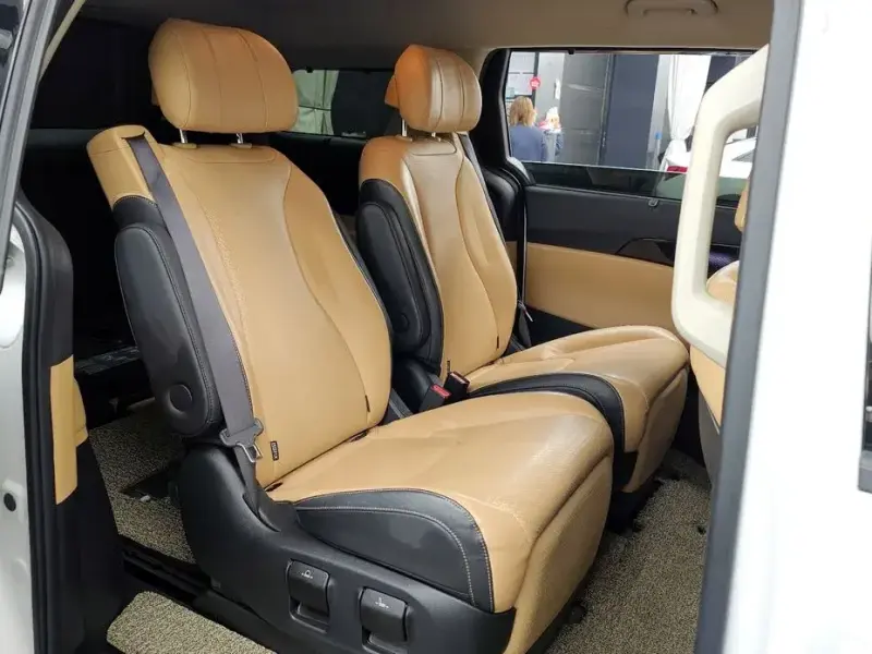 2021 Kia Carnival с пробегом 64 581 км