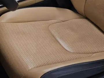 2023 Kia Carnival с пробегом 42 863 км