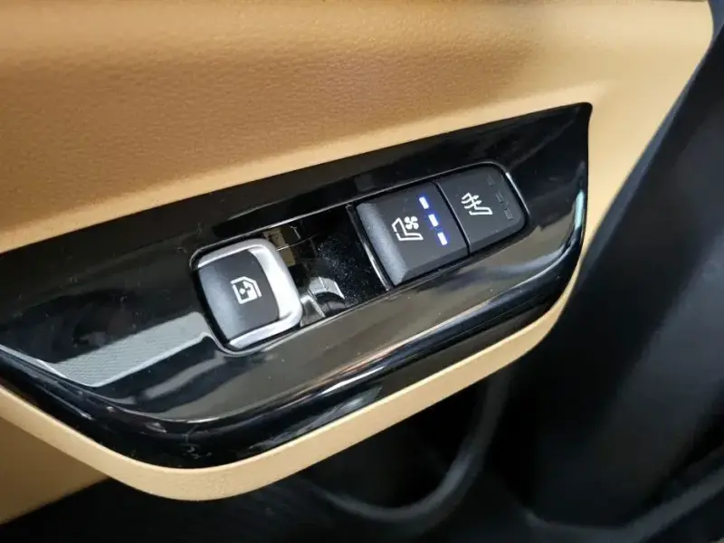 2021 Kia Carnival с пробегом 64 581 км