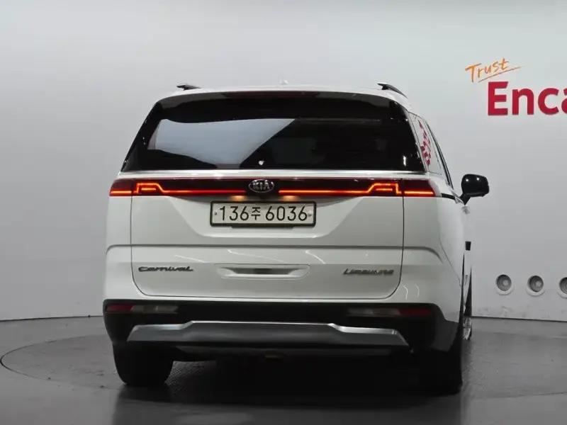 2021 Kia Carnival с пробегом 72 925 км