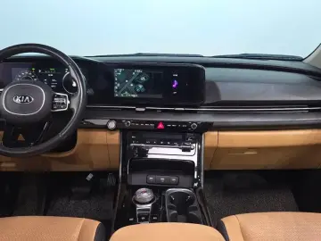 2021 Kia Carnival с пробегом 72 925 км