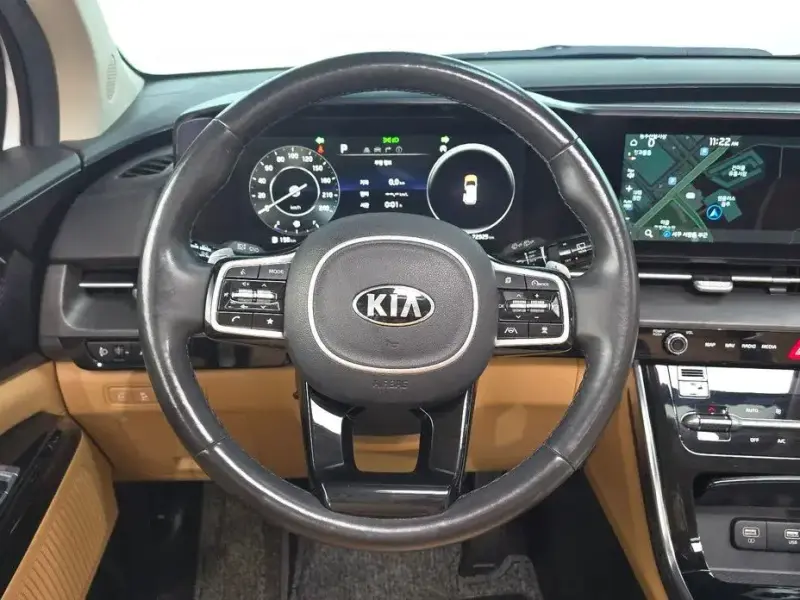 2021 Kia Carnival с пробегом 72 925 км