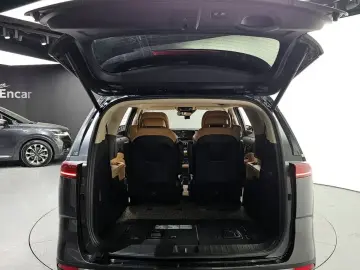2021 Kia Carnival с пробегом 48 798 км