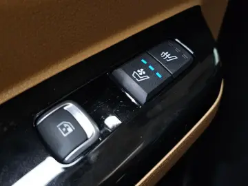 2023 Kia Carnival с пробегом 37 923 км