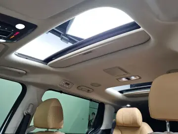2023 Kia Carnival с пробегом 37 923 км
