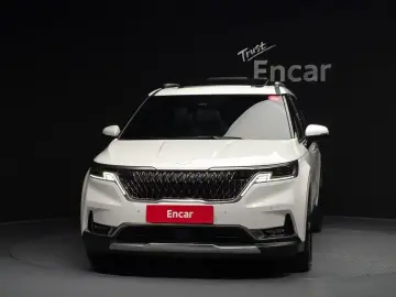 2022 Kia Carnival с пробегом 25 597 км