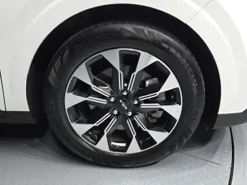 2022 Kia Carnival с пробегом 25 597 км