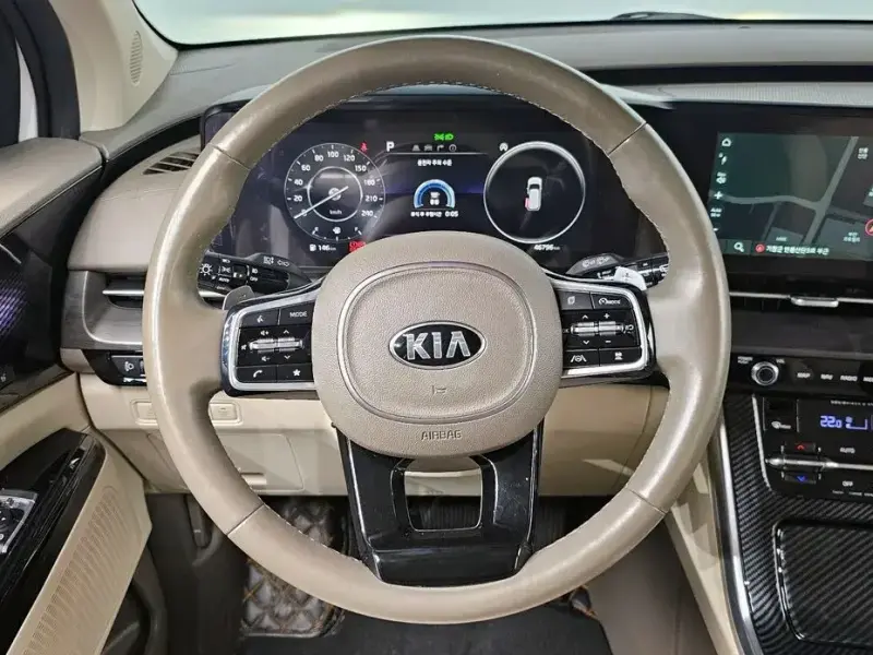 2021 Kia Carnival с пробегом 46 796 км