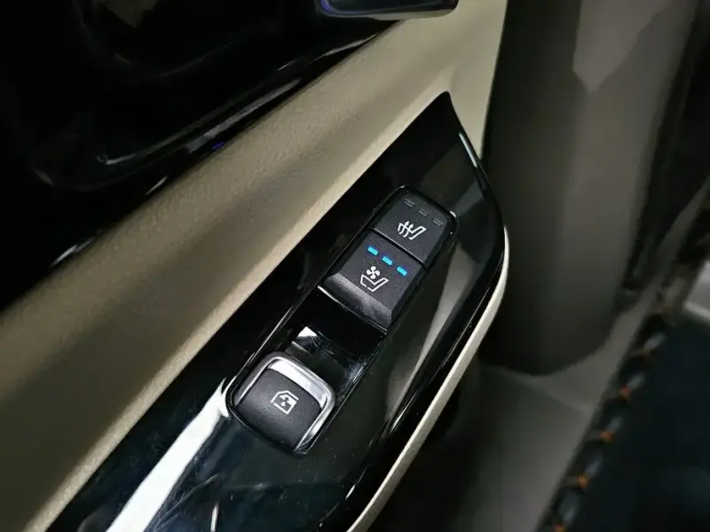 2021 Kia Carnival с пробегом 46 796 км