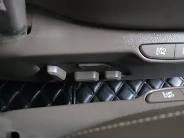 2022 Kia Carnival с пробегом 25 597 км