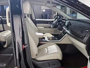 2021 Kia Carnival с пробегом 59 073 км
