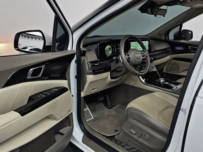 2021 Kia Carnival с пробегом 120 401 км