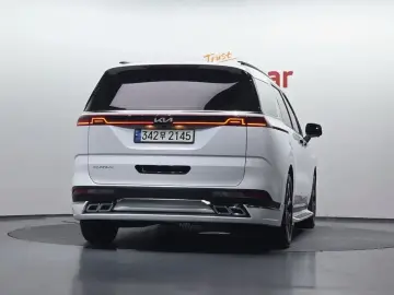 2023 Kia Carnival с пробегом 54 010 км