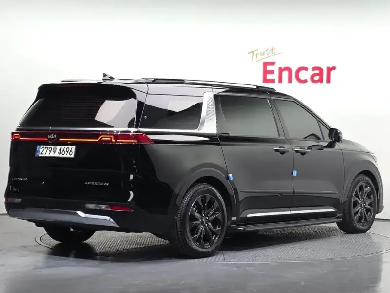 2021 Kia Carnival с пробегом 59 887 км
