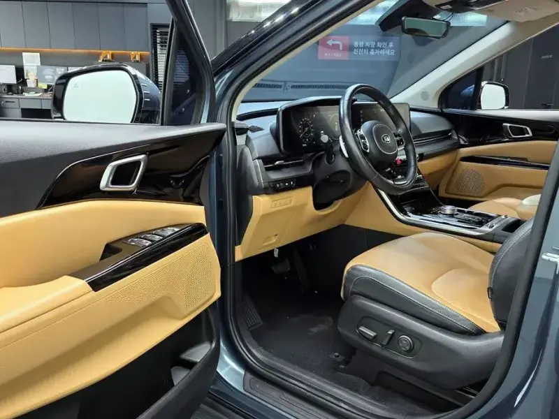 2021 Kia Carnival с пробегом 54 463 км