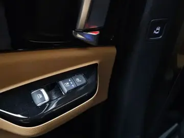2023 Kia Carnival с пробегом 44 995 км