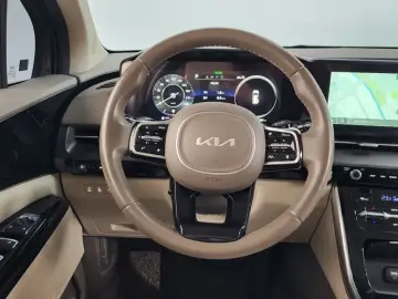 2022 Kia Carnival с пробегом 52 866 км